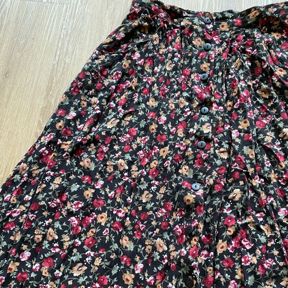 Vintage Handmade Floral Button-Up Skirt - Picture 5 of 5
